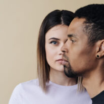 Not Sure Boyfriend Likes Me – Ask April Advice Column April Masini Relationship Advice Expert is #1 Most Trusted forum for dating tips.